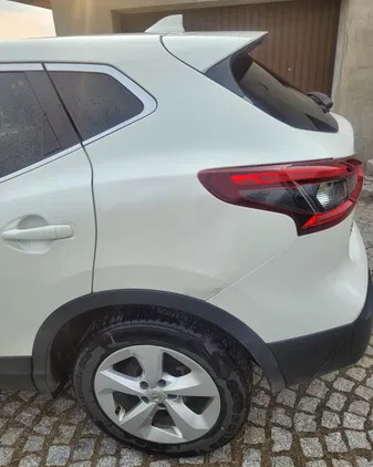 nissan Nissan Qashqai cena 58500 przebieg: 177000, rok produkcji 2017 z Mieroszów